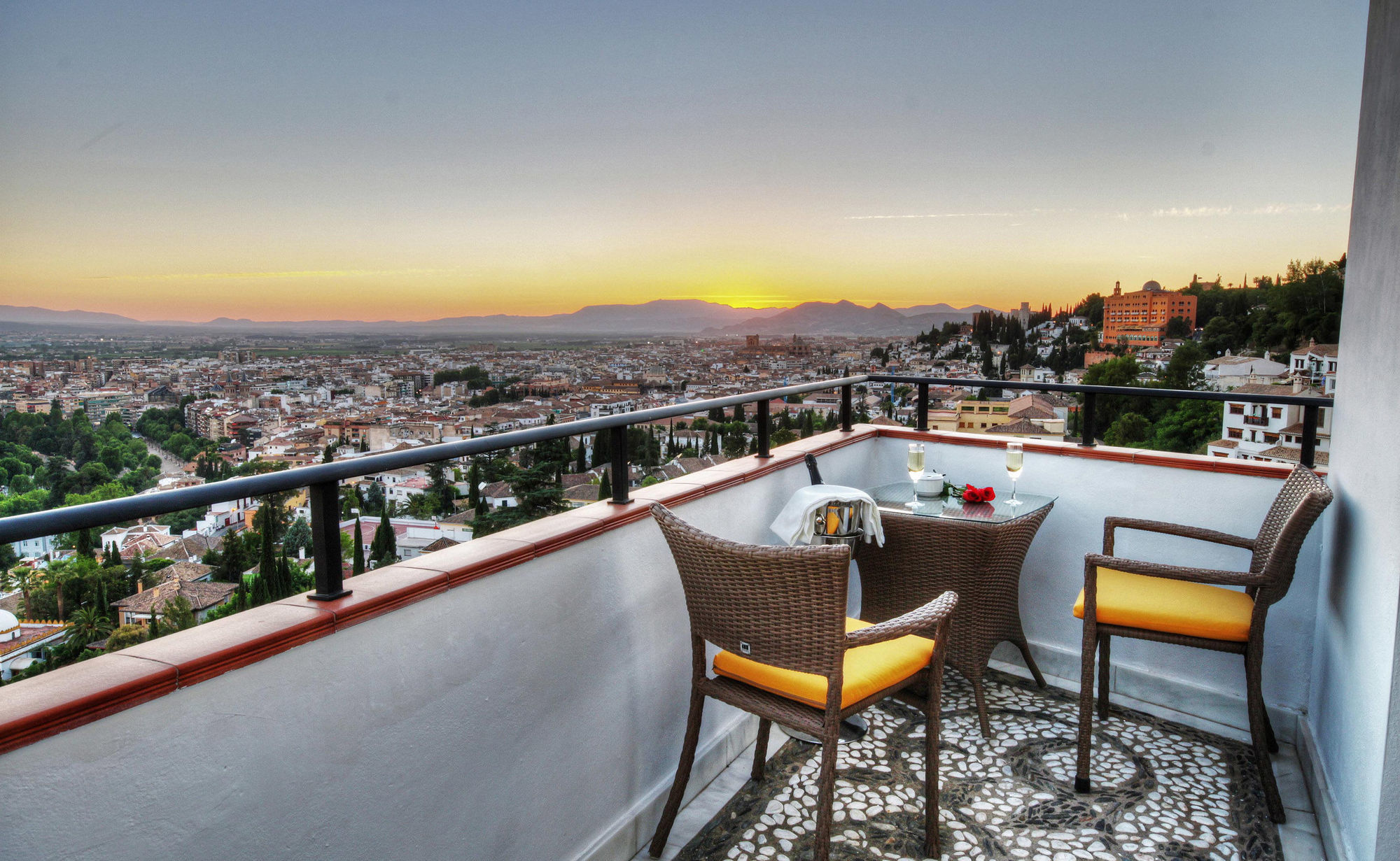 Hotel Mirador Arabeluj Granada Exteriör bild